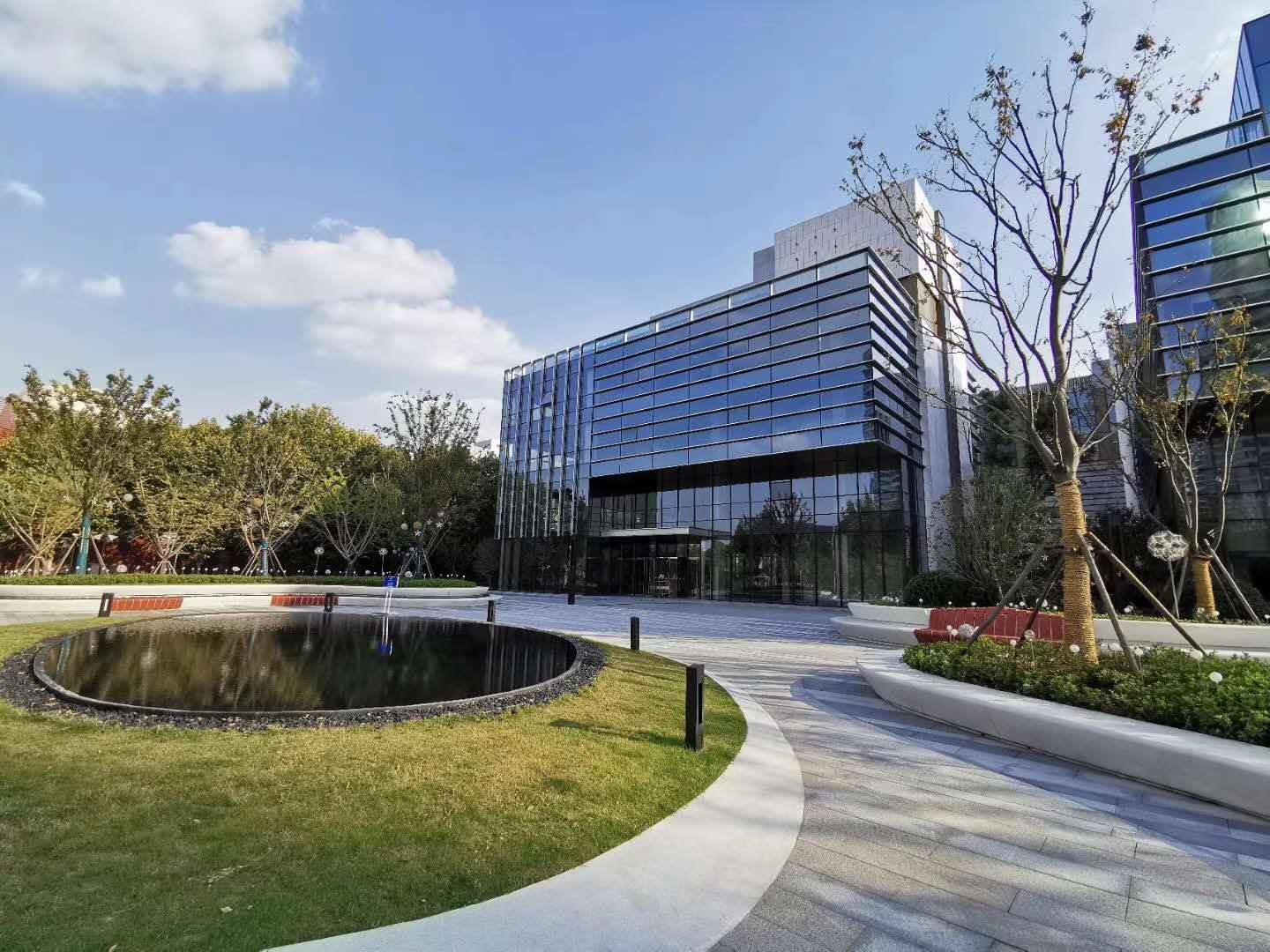 微信图片_20201023165538.jpg